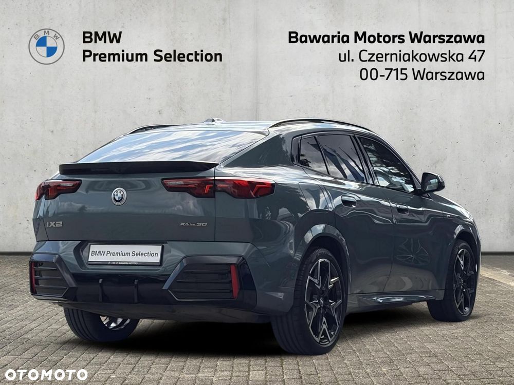 BMW iX2 - 2