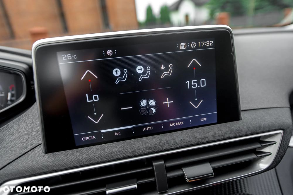 Peugeot 3008 1.5 BlueHDi Active Pack S&S EAT8 - 21