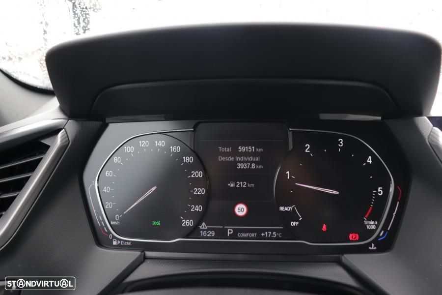 BMW 118 d Pack Color Vision - 12