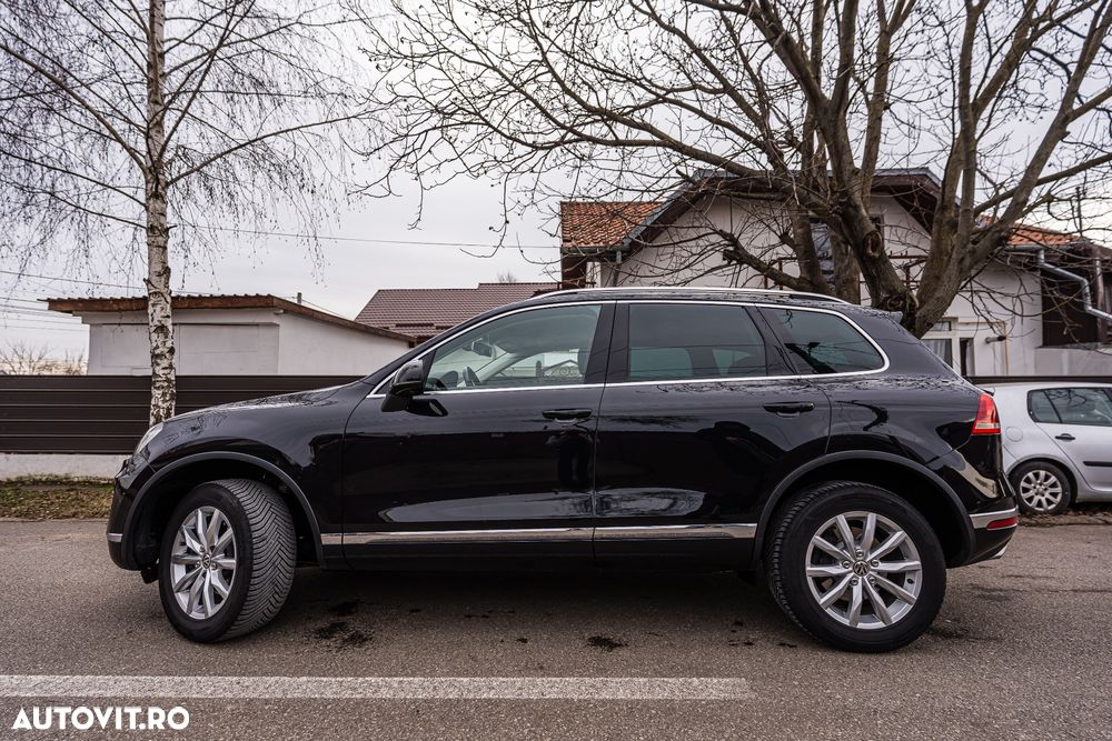 Volkswagen Touareg 3.0 V6 TDI BMT - 16