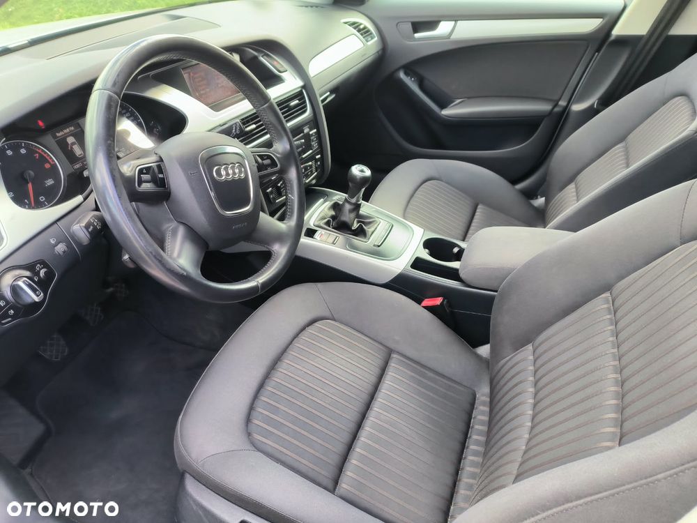 Audi A4 Avant 1.8 TFSI - 32
