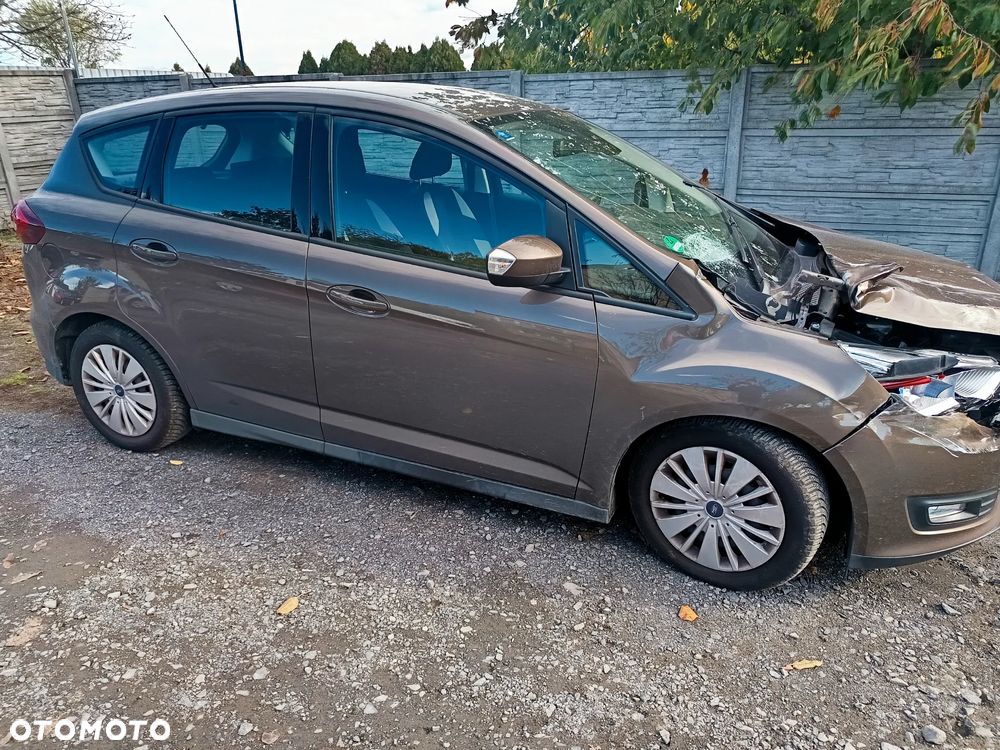 Ford C-MAX - 13