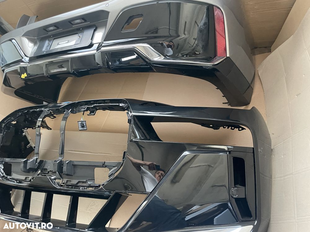 Bara fata BMW seria 7 I7 G70 M sport bara spate - 3