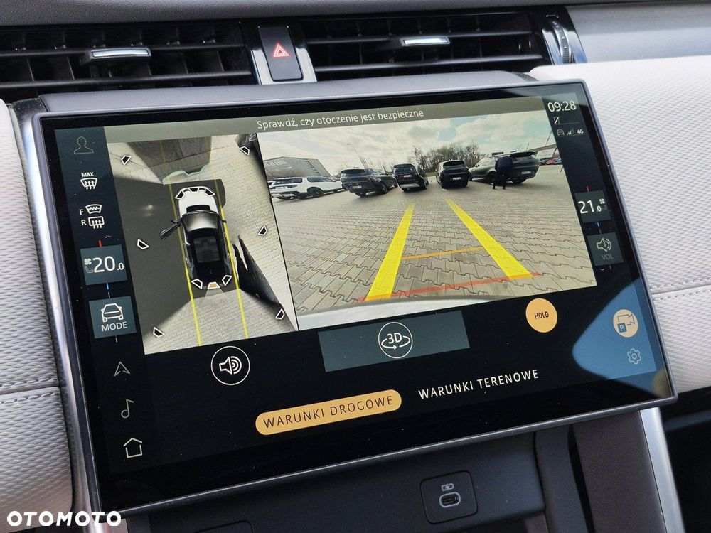 Land Rover Discovery Sport - 30