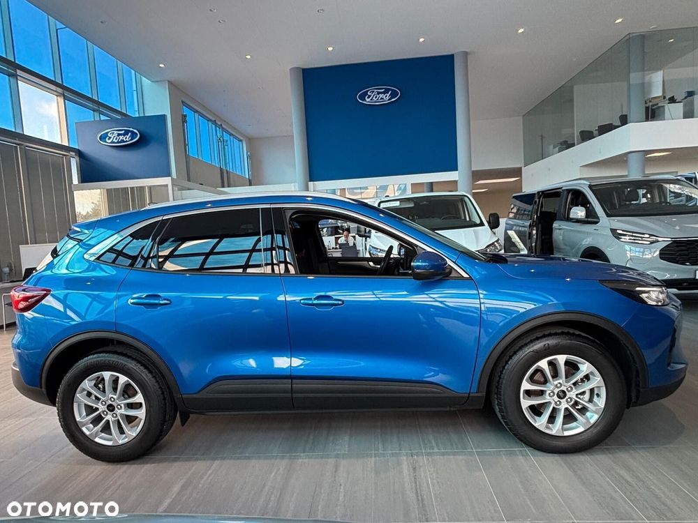 Ford Kuga 1.5 EcoBoost FWD Titanium - 4