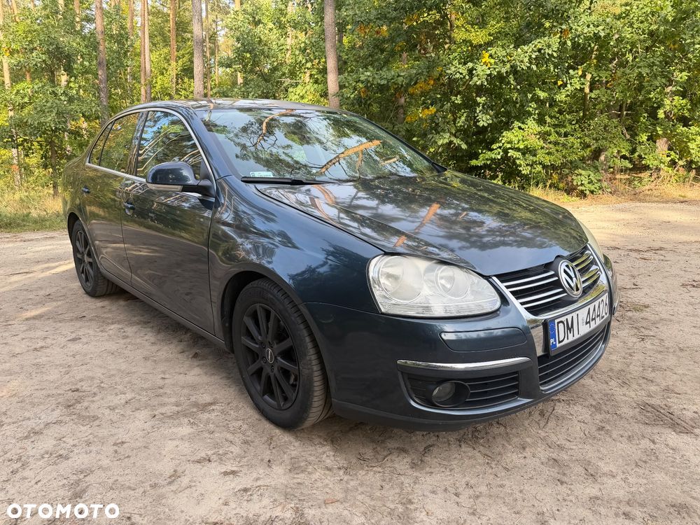 Volkswagen Jetta 1.9 TDI Comfortline - 10
