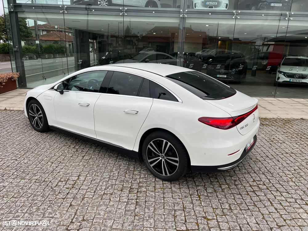 Mercedes-Benz EQE 300 Electric Art - 8