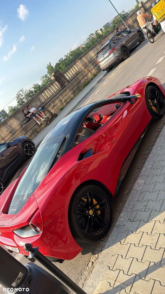 Ferrari 458 Italia - 9