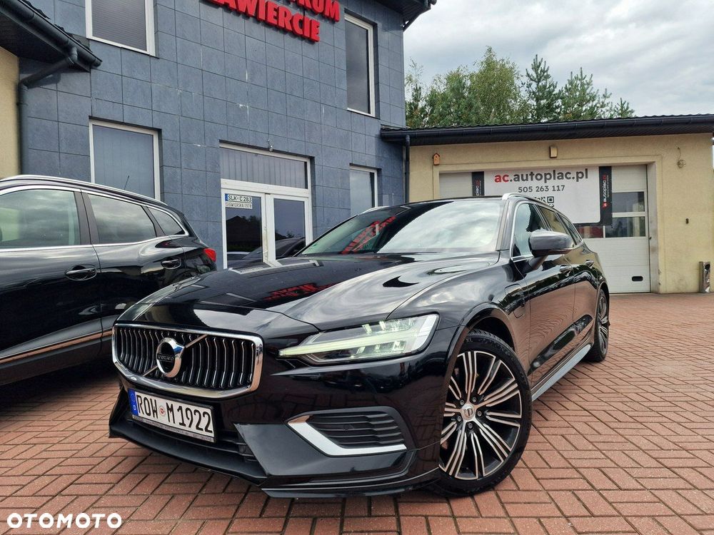 Volvo V60 T8 AWD Recharge Geartronic Inscription Expression - 2