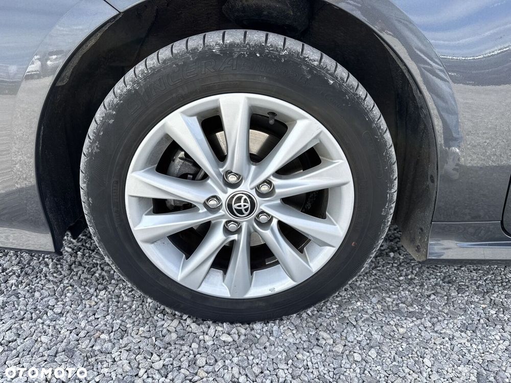 Toyota Corolla 1.8 Hybrid Comfort - 17