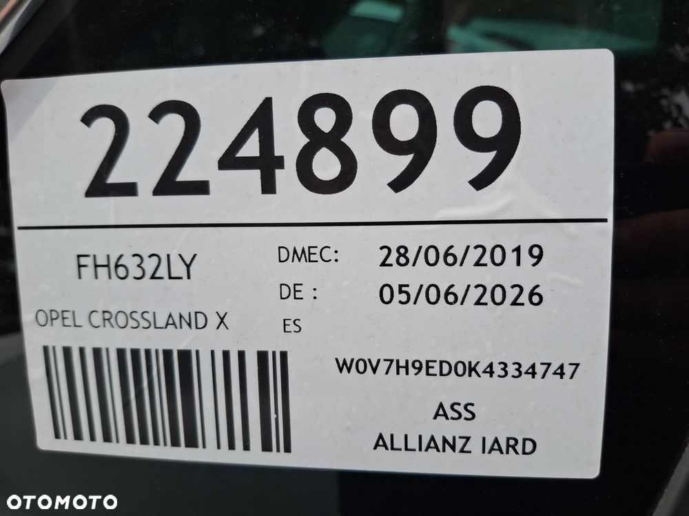 Opel Crossland X - 17