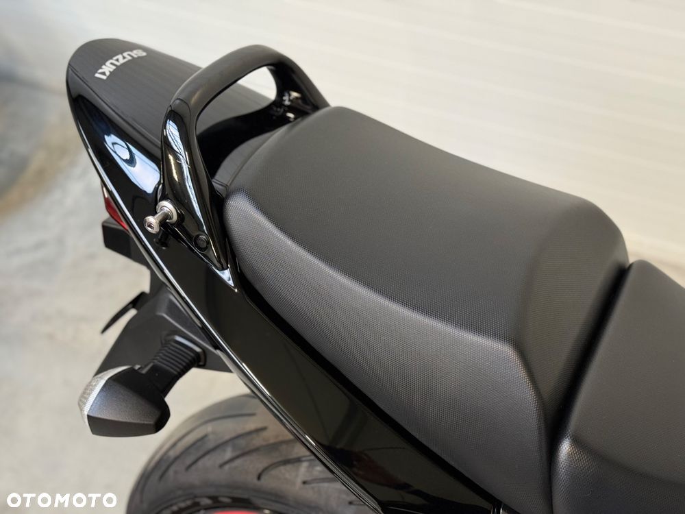 Suzuki Bandit - 18