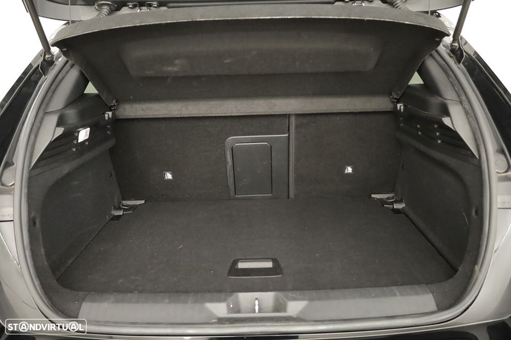 Opel Astra 1.5 D Elegance - 23