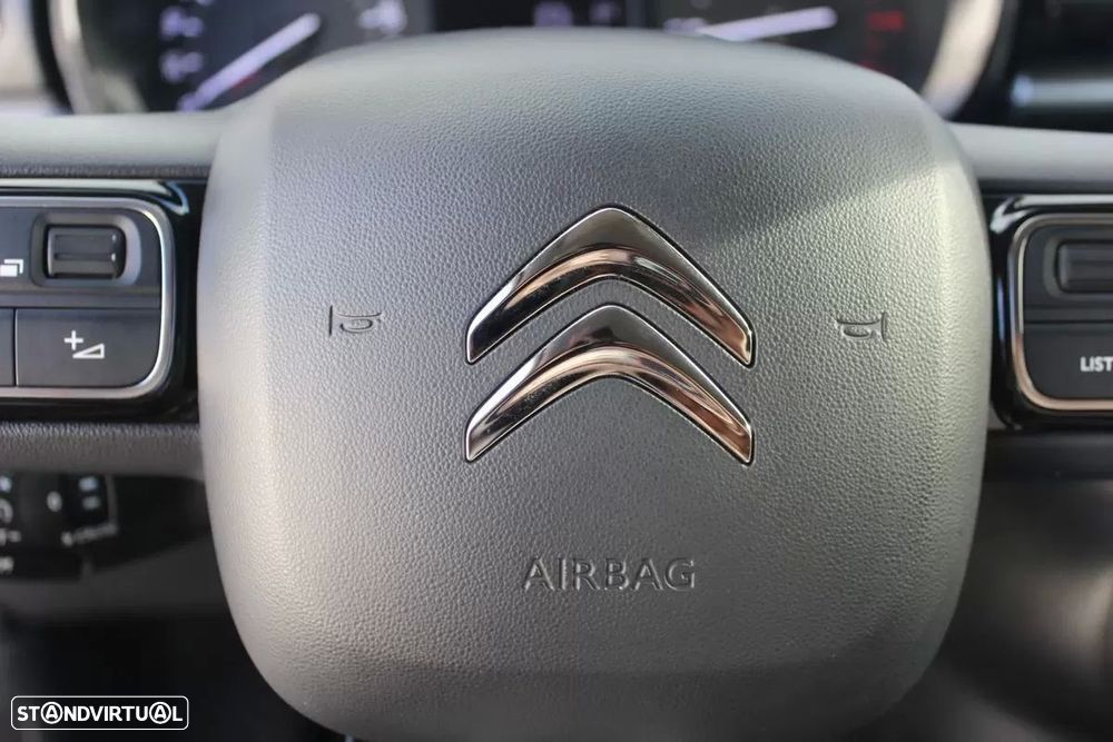 Citroën C3 1.2 PureTech Shine Pack EAT6 - 19