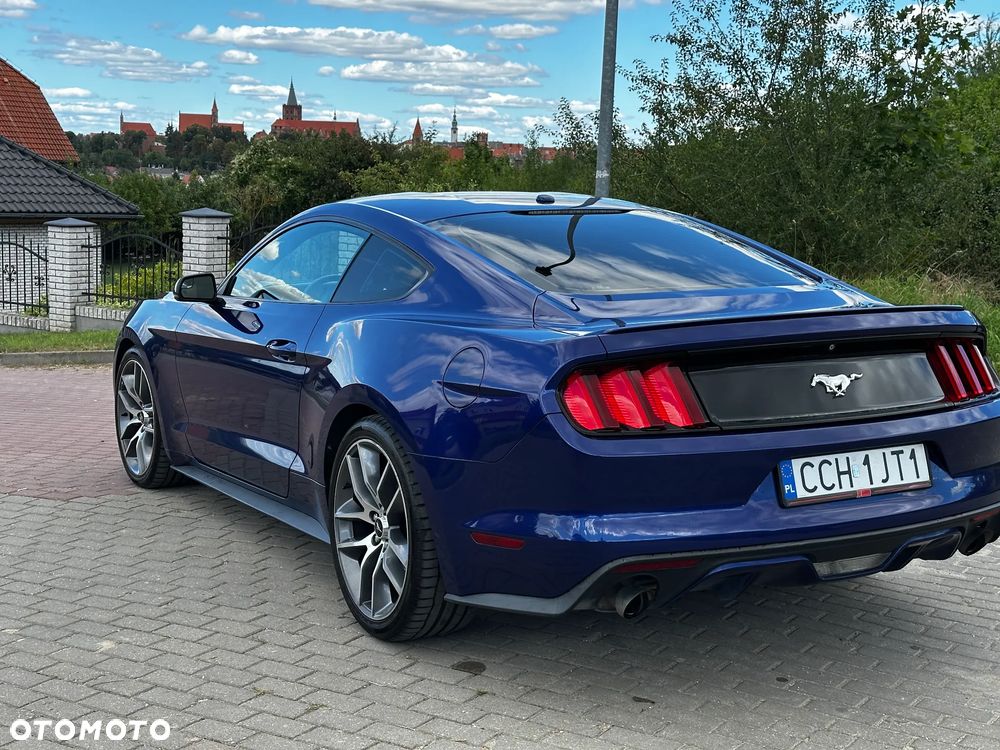 Ford Mustang 2.3 EcoBoost - 9