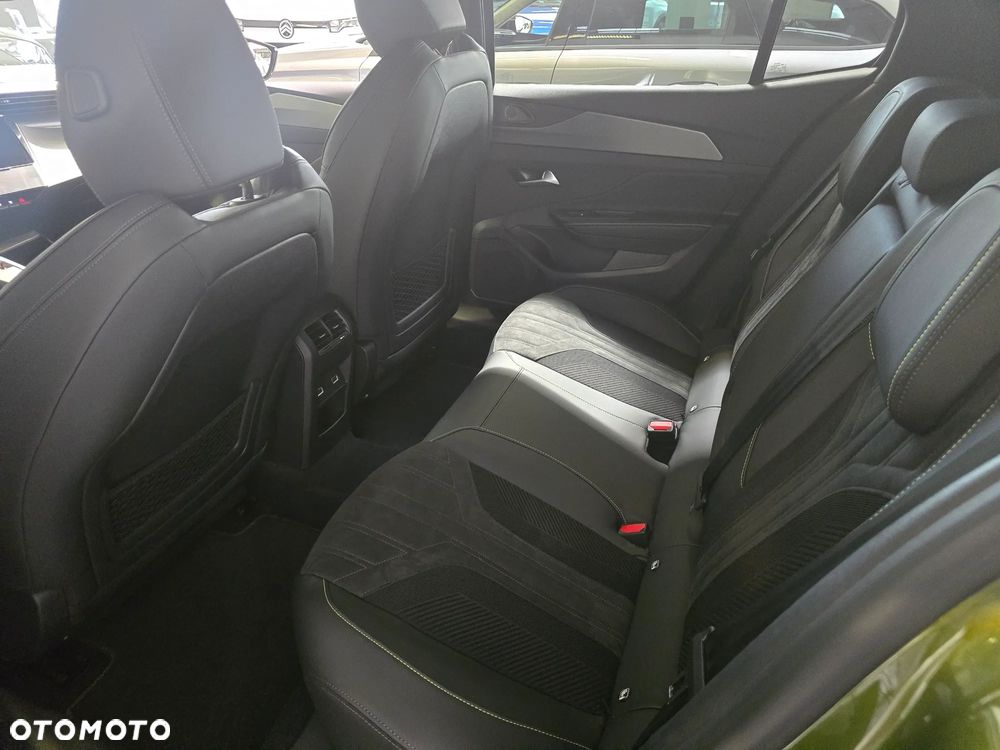 Peugeot 408 1.6 Plug-in Hybrid 240 GT Exclusive e-DCS7 - 6
