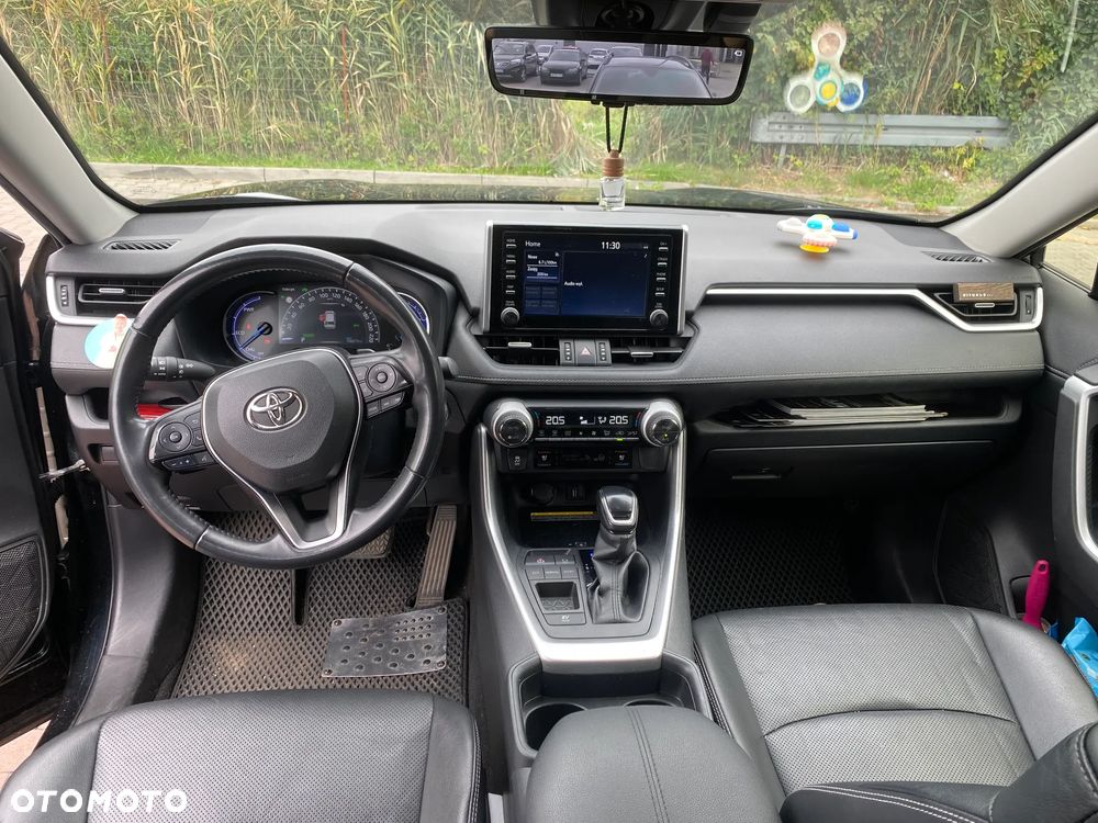 Toyota RAV4 - 7