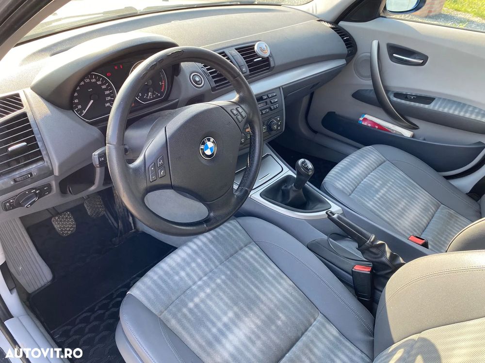 BMW Seria 1 118d - 8