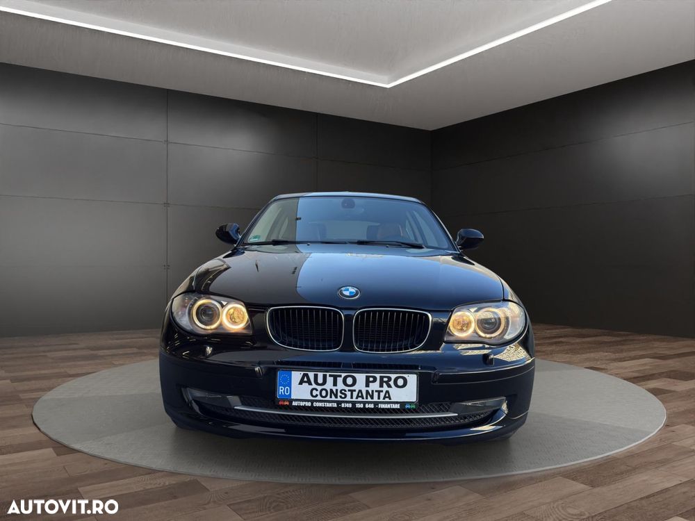 BMW Seria 1 - 12