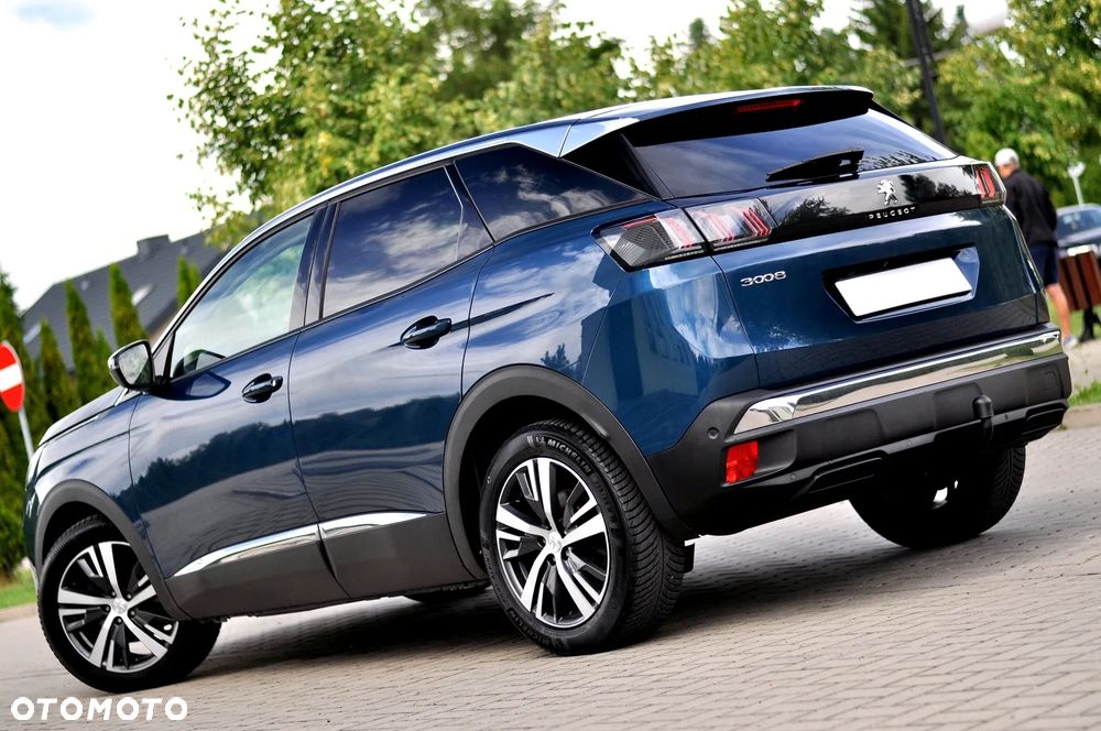 Peugeot 3008 1.2 PureTech Allure S&S EAT8 - 10