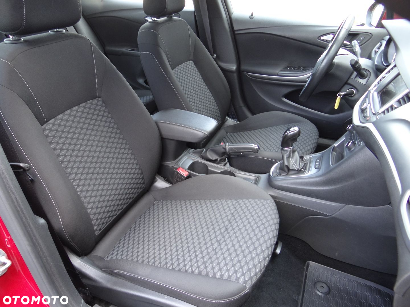 Opel Astra V 1.2 T Edition S&S - 15