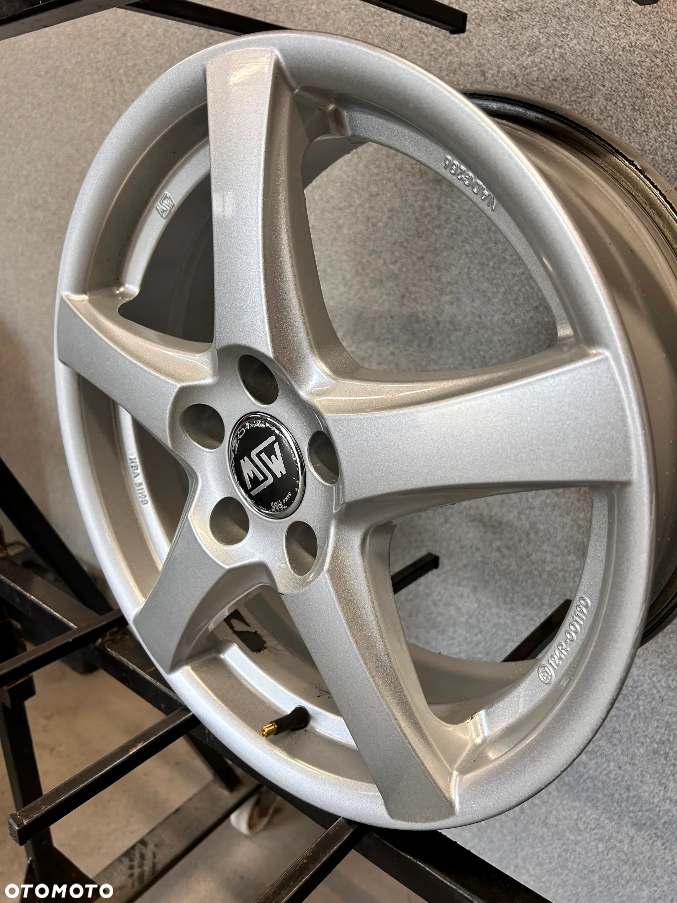 4 FELGI ALU. VW PASSAT B6,B7,B8,ARTEON,NEW BEETLE,T-ROC,ATECA,SKODA SUPERB,SEAT LEON 17'' 6,5J ET41 DESIGNED by O.Z. - 10