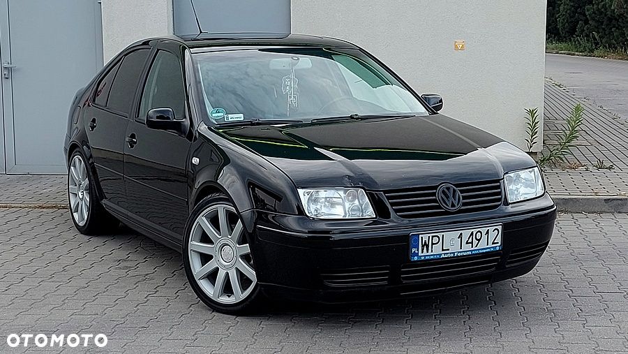Volkswagen Bora 2.3 V5 Highline - 9