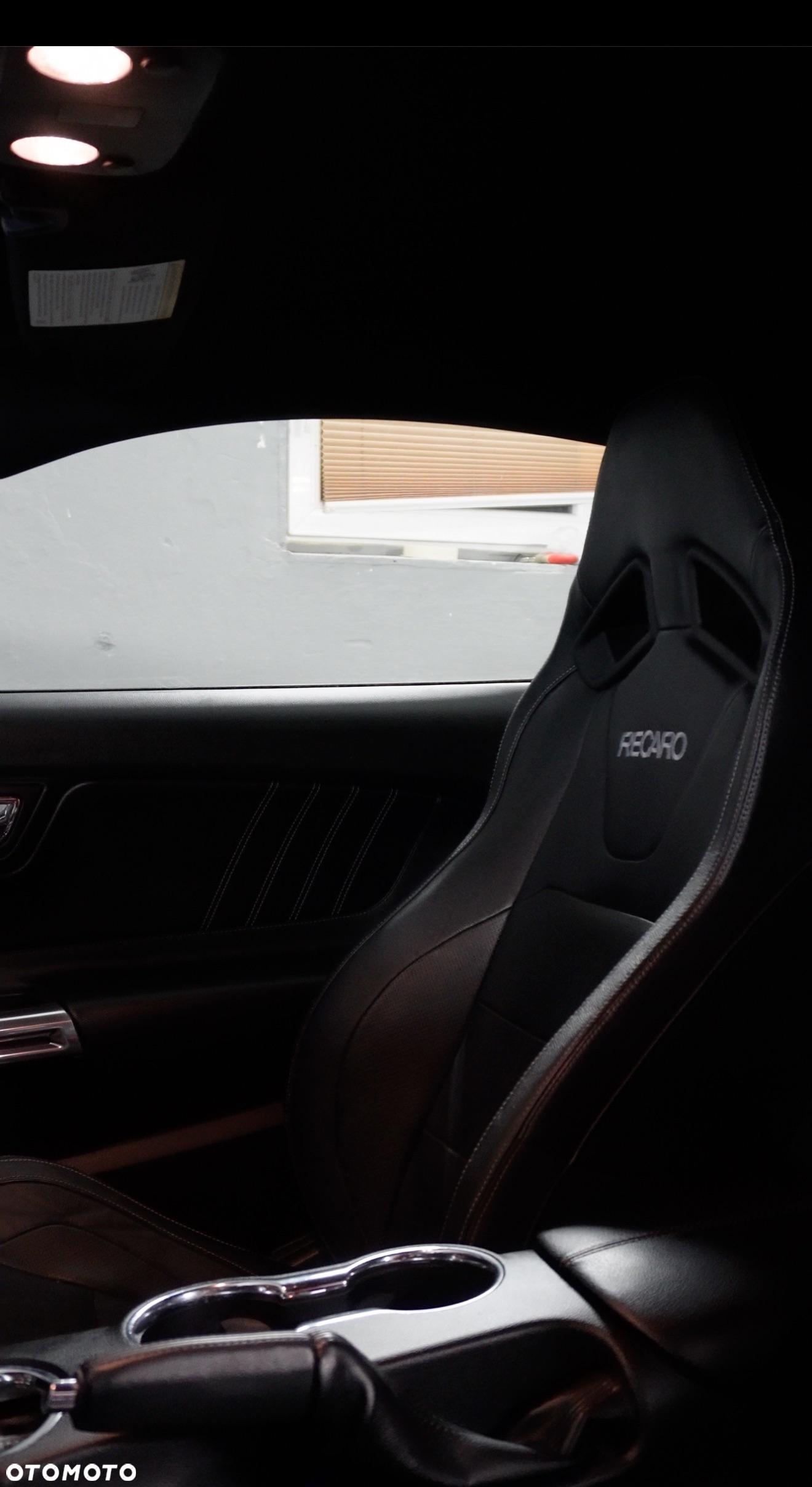 Ford Mustang 2.3 EcoBoost - 9