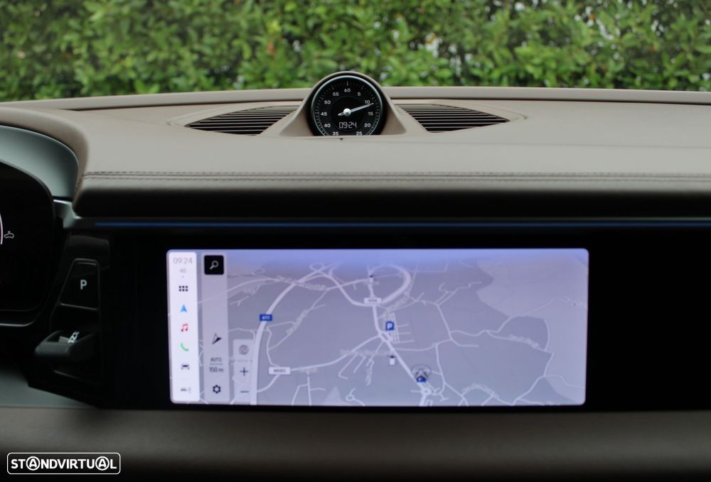 Porsche Macan Electric 4 - 50