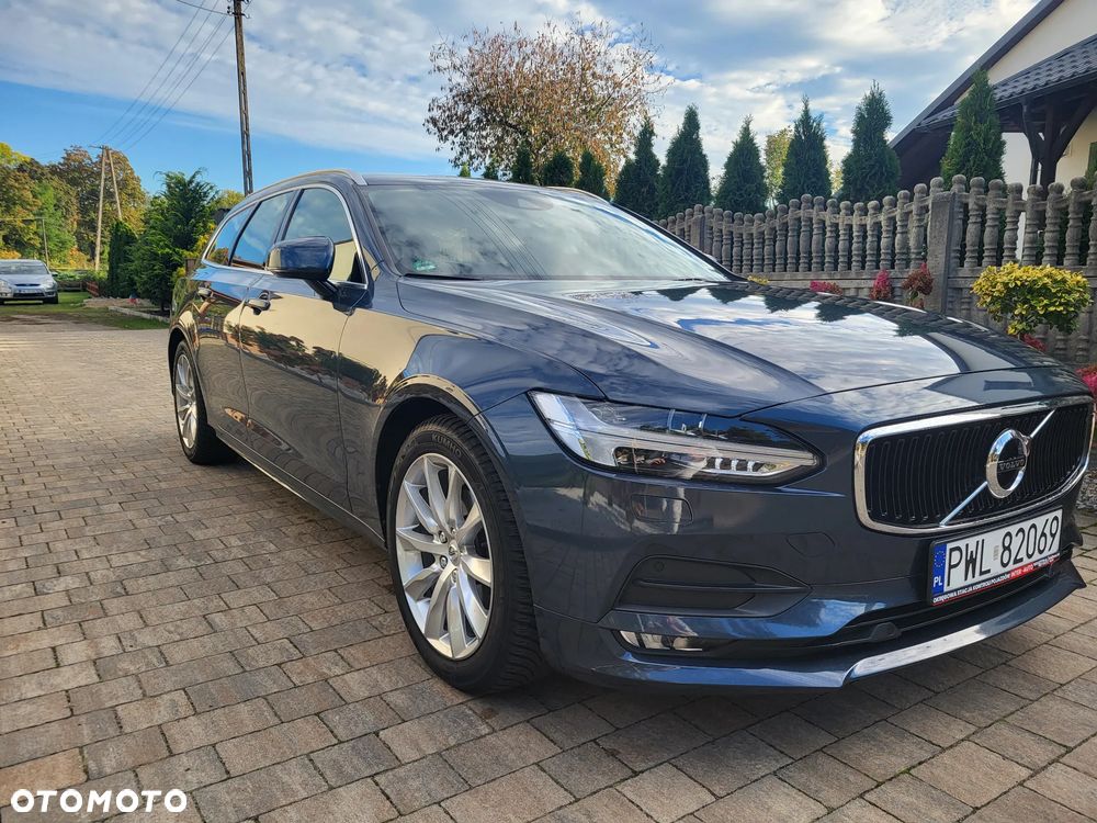 Volvo V90 D4 Momentum - 10