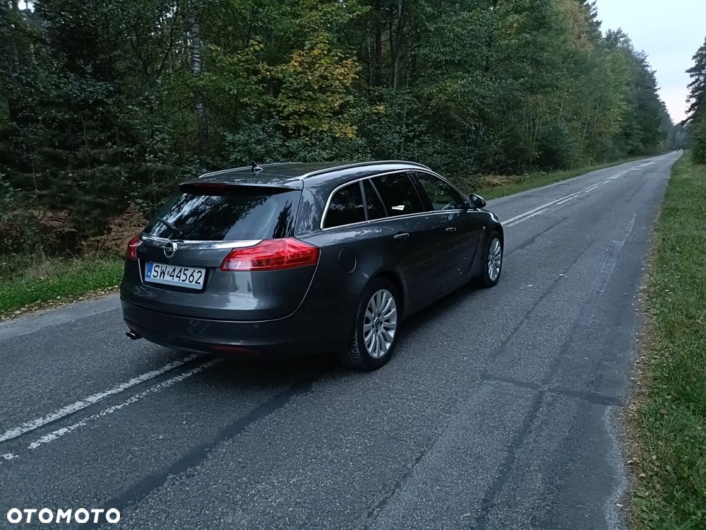 Opel Insignia - 18