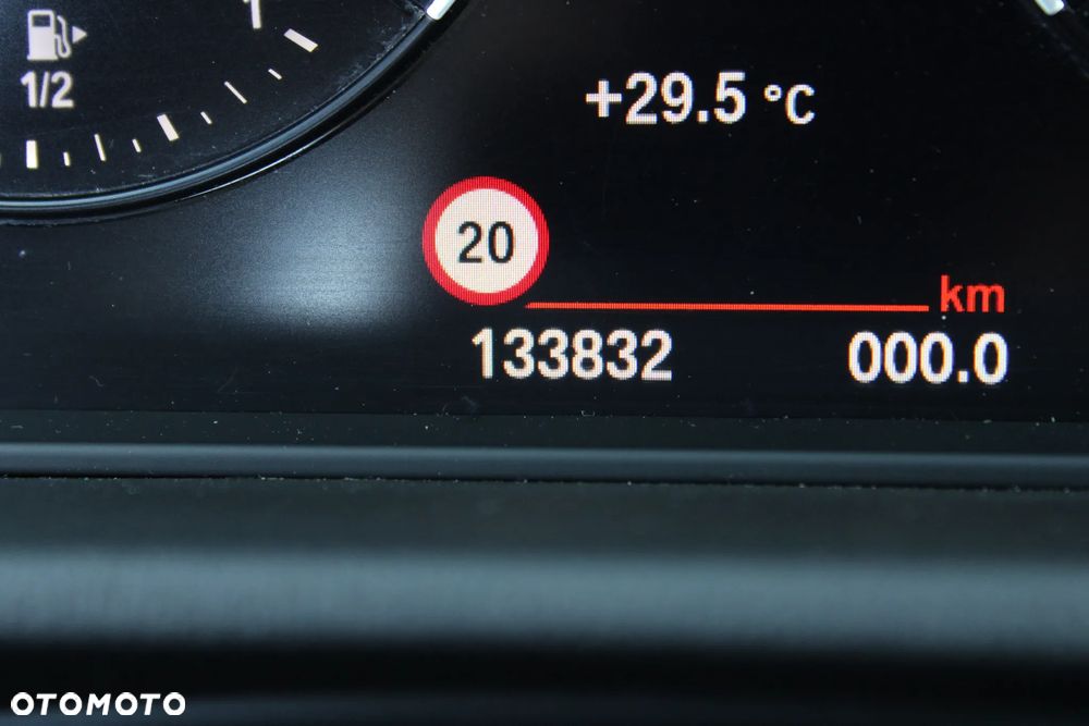 BMW X2 sDrive18i - 24