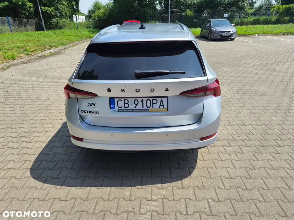 Skoda Octavia 1.4 TSI Joy DSG - 14