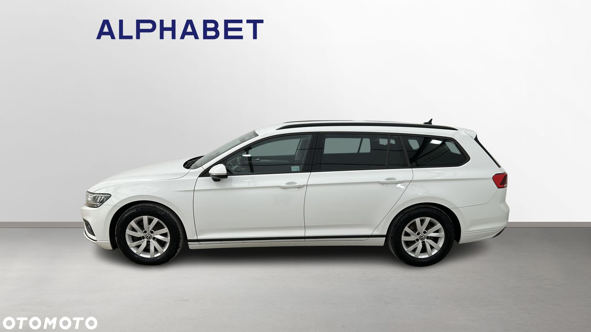 Volkswagen Passat - 2
