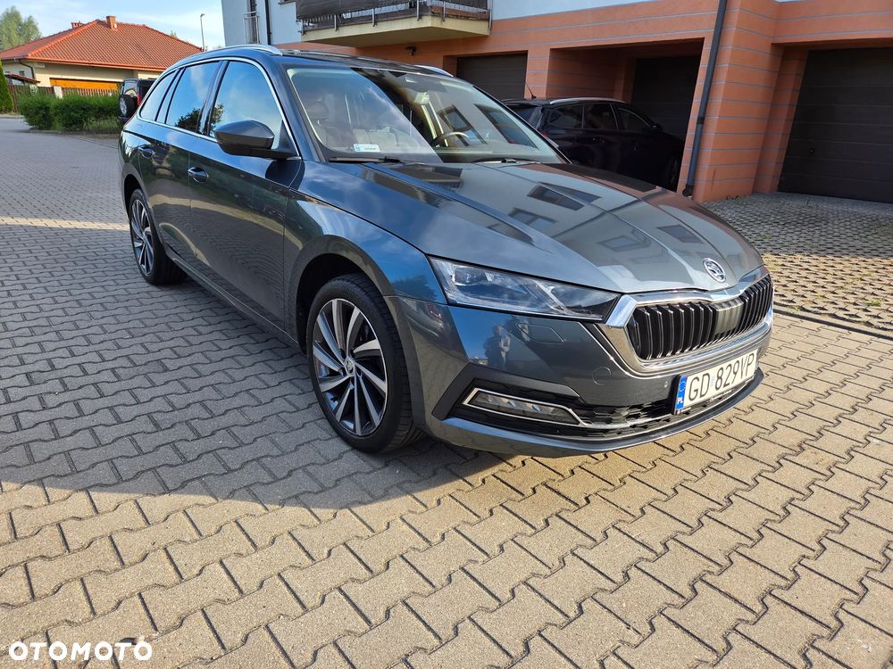 Skoda Octavia 2.0 TDI Style DSG - 1