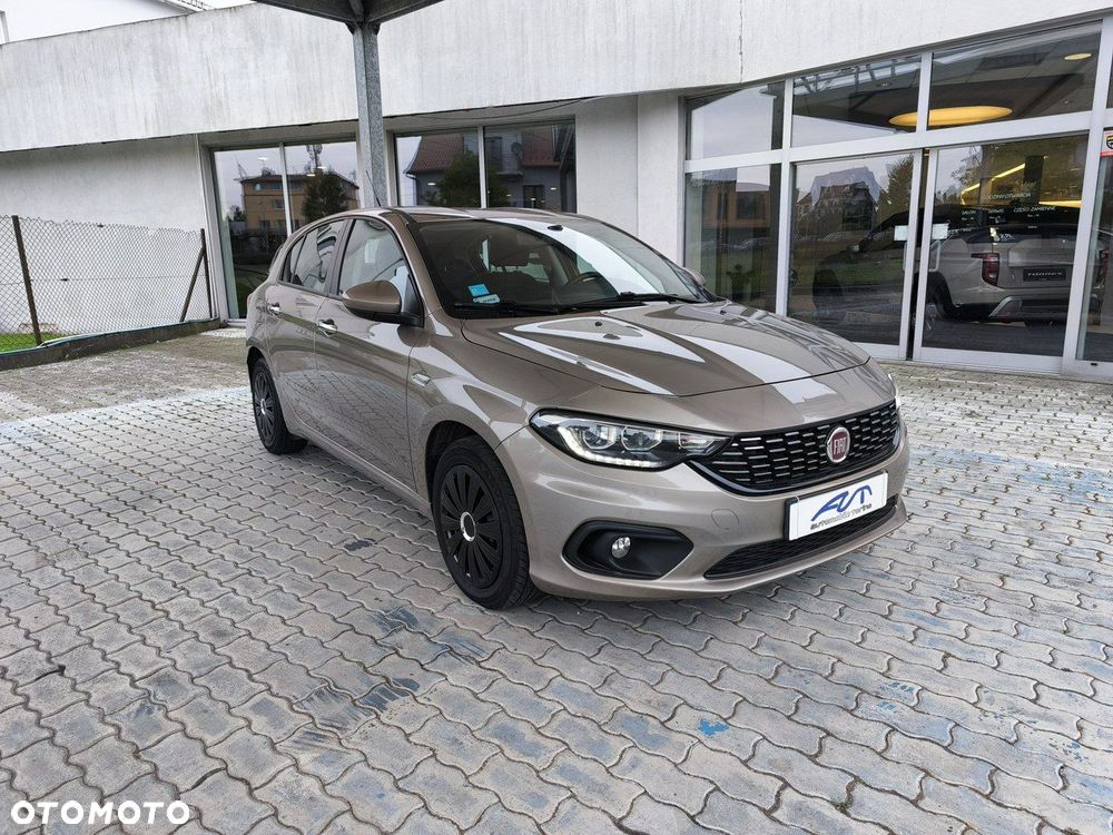 Fiat Tipo 1.4 T-Jet 16v Lounge - 14