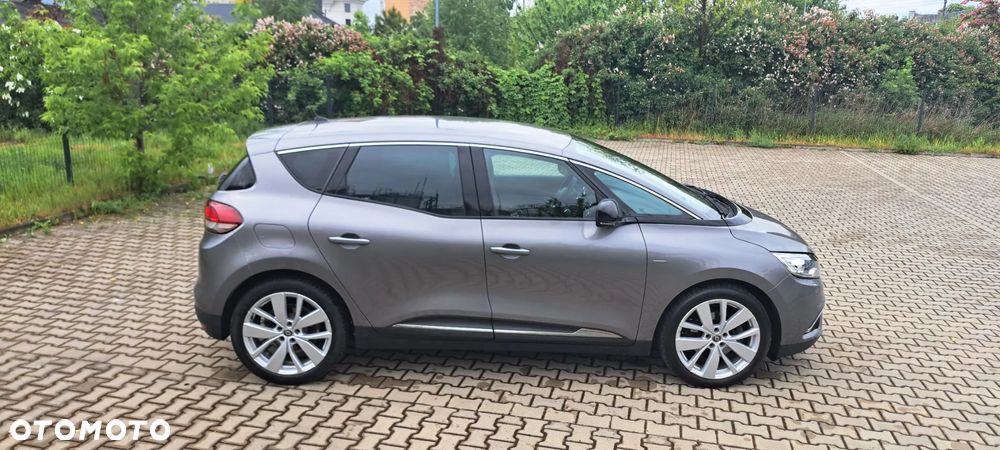 Renault Scenic - 15
