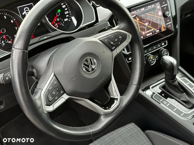 Volkswagen Passat 1.5 TSI EVO Business DSG - 18