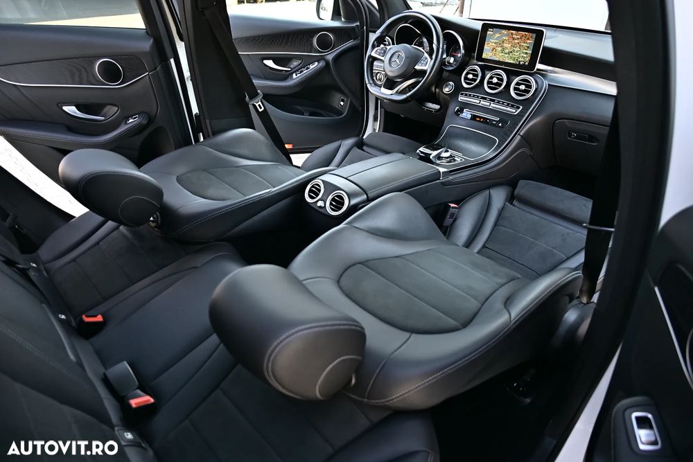Mercedes-Benz GLC 250 d 4MATIC 9G-TRONIC AMG Line - 32