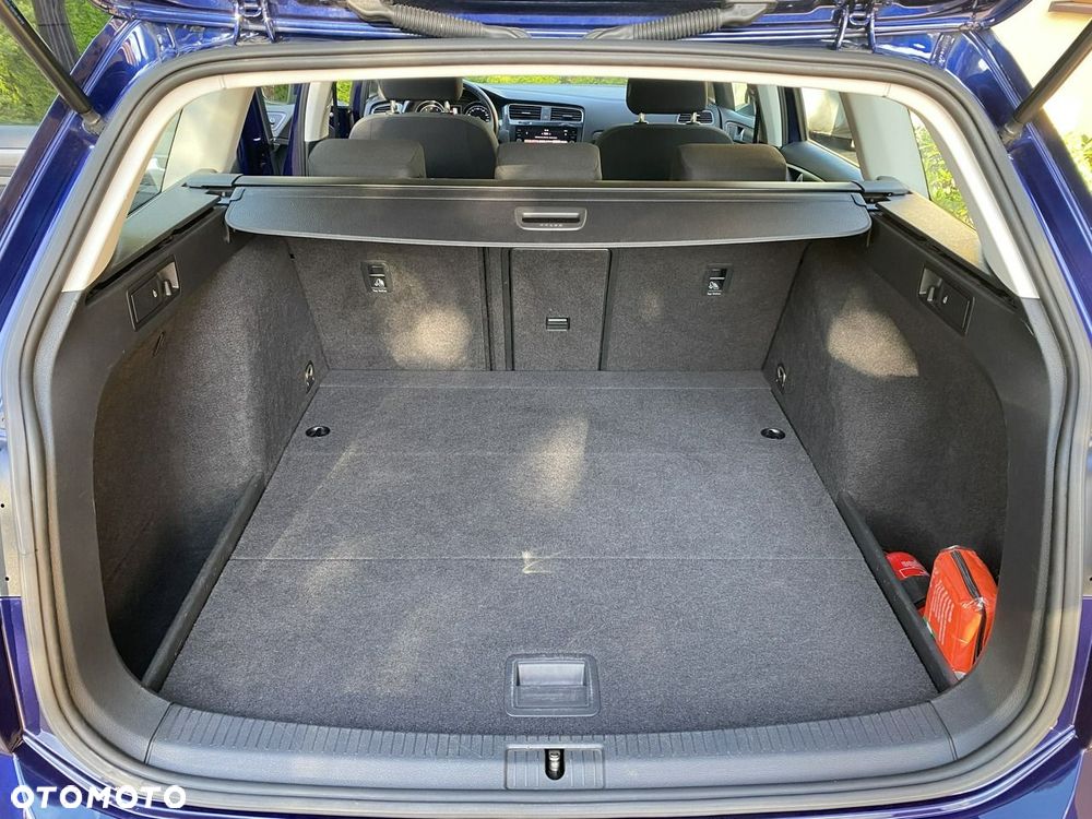 Volkswagen Golf 1.5 TSI BMT Comfortline - 21