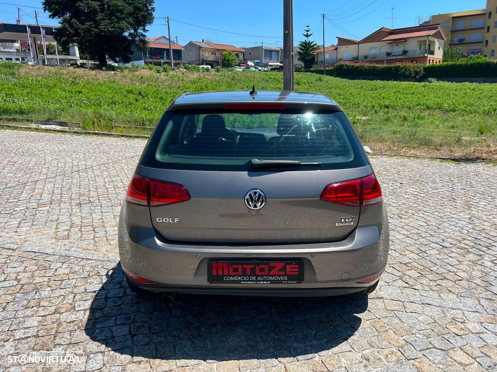 VW Golf 1.6 TDi Confortline DSG - 4