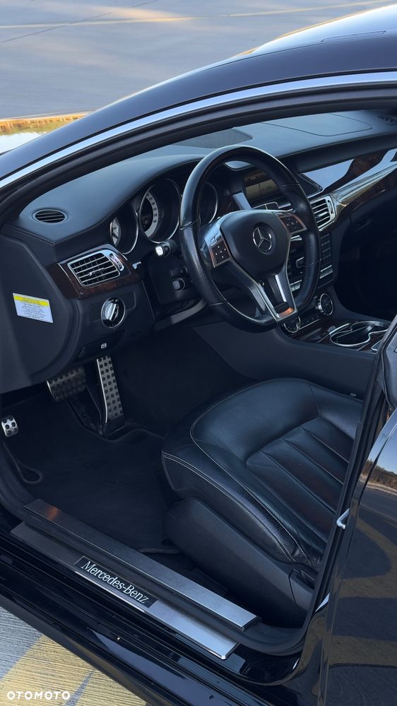 Mercedes-Benz CLS 500 4Matic 7G-TRONIC - 10