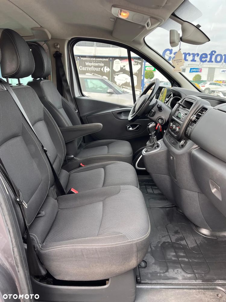 Renault Trafic - 11