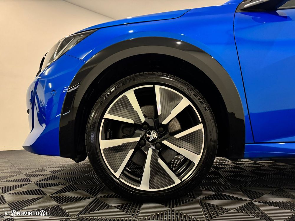 Peugeot e-208 50 kWh GT Line - 11