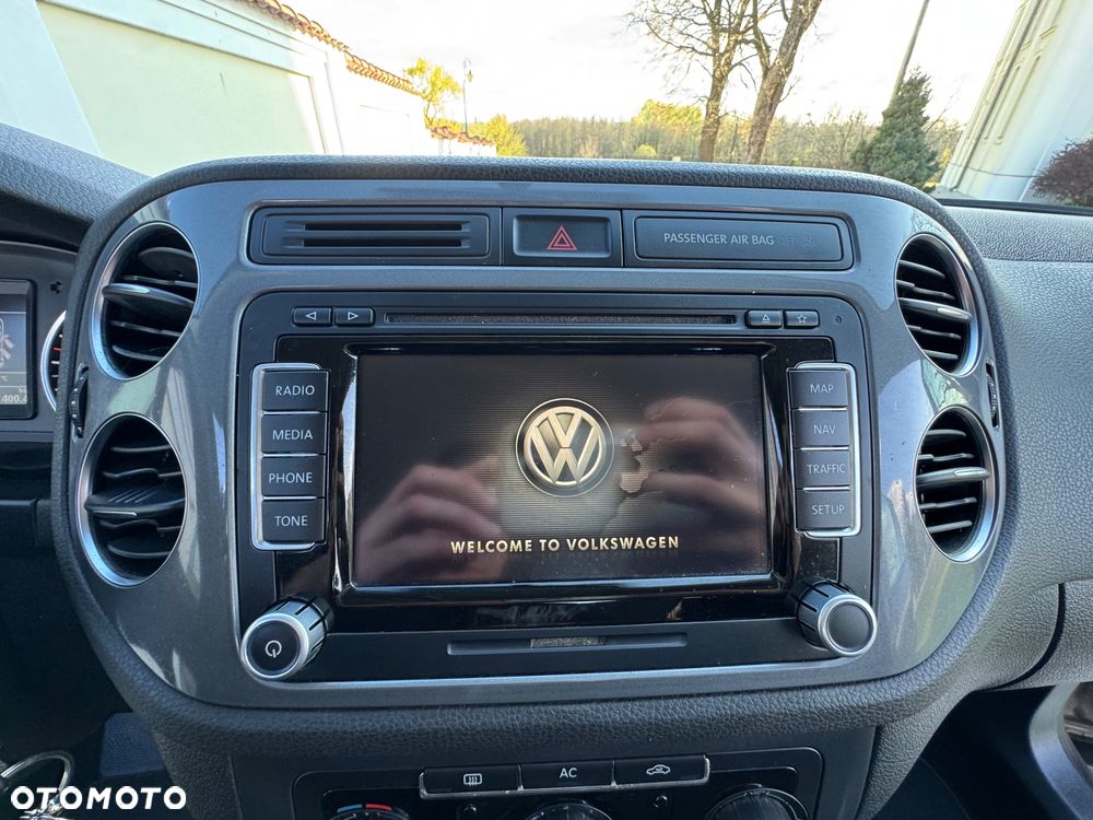 Volkswagen Tiguan - 19