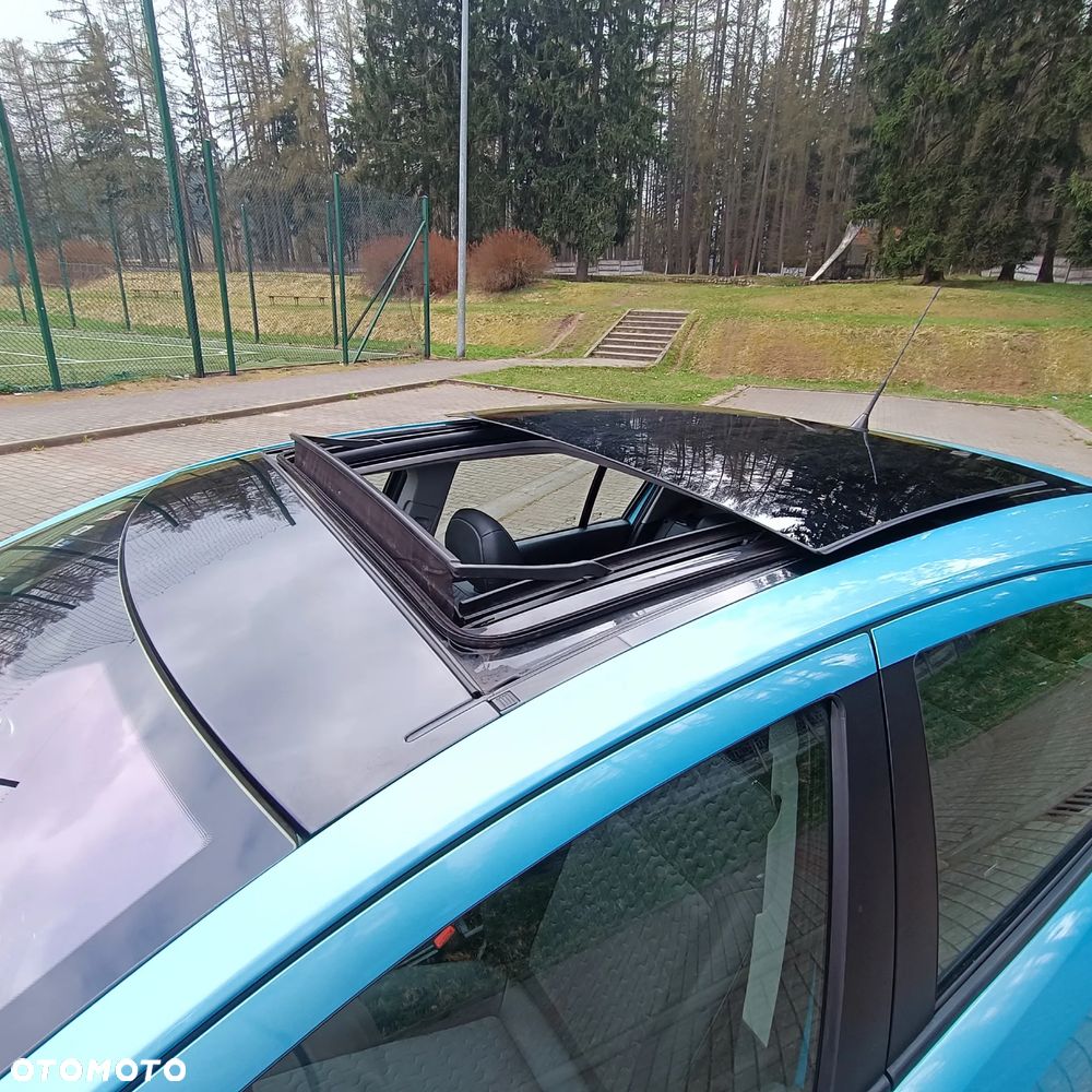 Opel Corsa 1.4 16V Innovation - 27