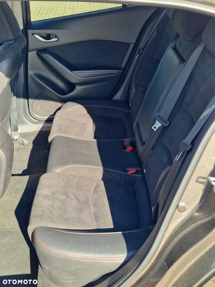 Mazda 3 1.5 D Skyenergy - 9