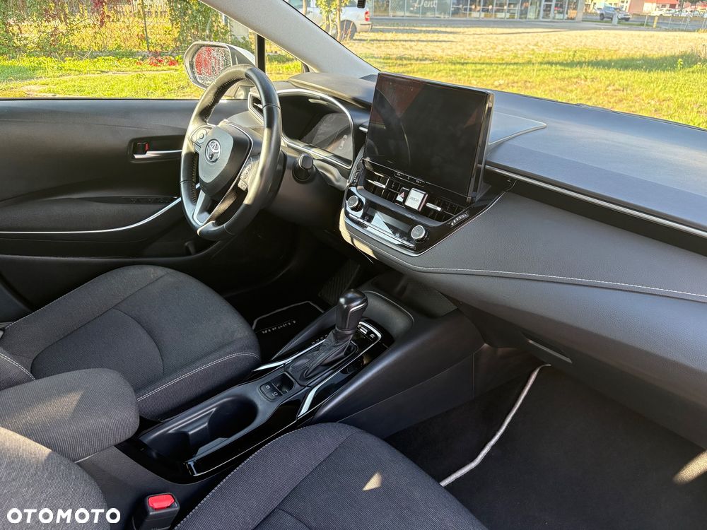 Toyota Corolla 1.8 Hybrid Comfort - 15