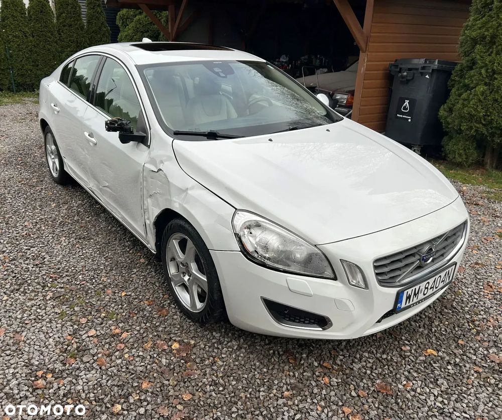Volvo S60 2.5 T5 - 4