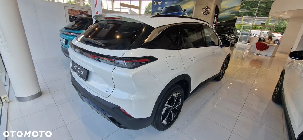 BAIC 5 Beijing 1.5T Business DCT - 8